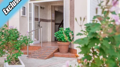 Piso en venta en Calle de la República de Costa Rica, 22, Zona Playa (Laredo) de 193.000 €