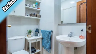 Duplex at Calle Emperador, 1 photo 26
