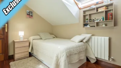 Duplex at Calle Emperador, 1 photo 25