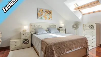 Duplex at Calle Emperador, 1 photo 97