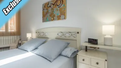 Duplex at Calle Emperador, 1 photo 17
