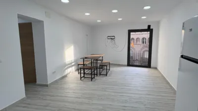 Apartment in Centre photo 4