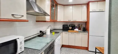 Apartment in Olesa de Montserrat photo 3