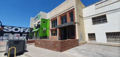 Nave comercial en alquiler en Avenida de José Ortega y Gasset, 274, cerca de Avenida de los Vegas, La Unión-Cruz del Humilladero-Los Tilos (Distrito Cruz de Humilladero. Málaga Capital) de 1.200 €<span>/mes</span>