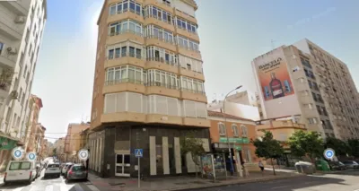 Local comercial en alquiler en La Trinidad-Mármoles-Perchel Norte, La Trinidad-Mármoles-Perchel Norte (Distrito Centro. Málaga Capital) de 600 €<span>/mes</span>