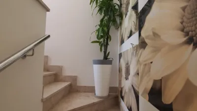 Apartment on Arquitecto Julian Laguna Street photo 26