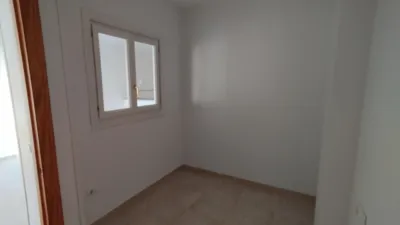 Piso en venta en Calle de Julio César, 136, cerca de Calle de José de Churriguera, Barrio Plaza de la Luz (El Ejido) de 106.000 €