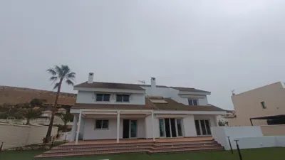Single-family chalet on Calle de la Gaviota photo 2
