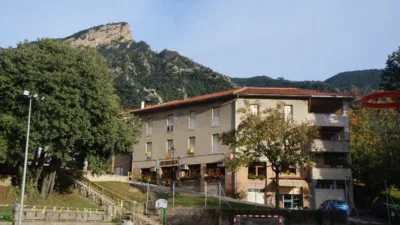 Rustic house in La Nou photo 3