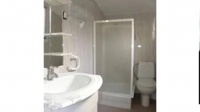 Apartment on Carrer del Llobregat photo 9