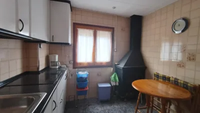 Apartment on Carrer del Llobregat photo 4