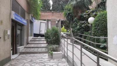 Piso en alquiler en Avenida Divina Pastora, San Ildefonso (Hospital Real) (Distrito Beiro. Granada Capital) de 1.000 €<span>/mes</span>
