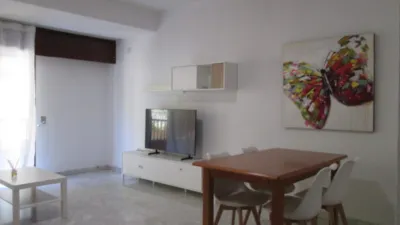 Piso en alquiler en Avenida Divina Pastora, San Ildefonso (Hospital Real) (Distrito Beiro. Granada Capital) de 1.000 €<span>/mes</span>