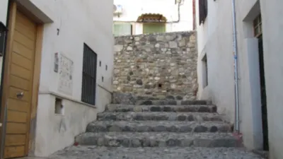 Piso en alquiler en Cuesta de Pernaleros, San Ildefonso (Hospital Real) (Distrito Beiro. Granada Capital) de 650 €<span>/mes</span>