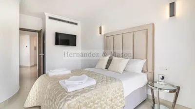 Ático en venta en Avenida Juan Sebastian El Cano, Isla Poniente, Centro (Distrito Benalmádena Pueblo. Benalmádena) de 1.300.000 €