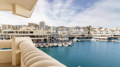 Ático en venta en Avenida Juan Sebastian El Cano, Puerto Marina (Distrito Benalmádena Costa. Benalmádena) de 1.300.000 €