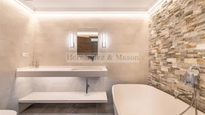 Ático en venta en Avenida Juan Sebastian El Cano, Puerto Marina (Distrito Benalmádena Costa. Benalmádena) de 1.300.000 €