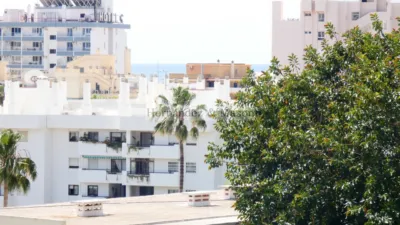 Piso en venta en La Carihuela, La Carihuela (Torremolinos) de 339.000 €