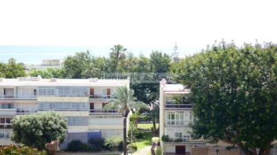 Piso en venta en La Carihuela, La Carihuela (Torremolinos) de 339.000 €