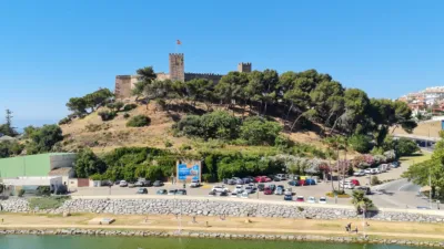 Piso en venta en Calle Alberto Morgenstern, Zona del Castillo de Sohail (Fuengirola) de 1.275.000 €