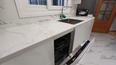 Piso en alquiler en Calle Alonso Barba, Centro (Huelva Capital) de 700 €<span>/mes</span>