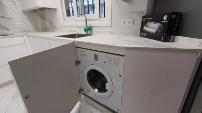 Piso en alquiler en Calle Alonso Barba, Centro (Huelva Capital) de 700 €<span>/mes</span>