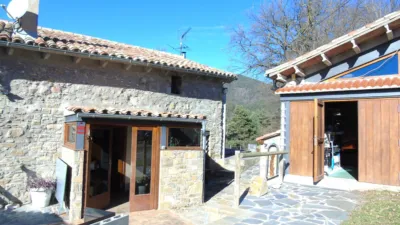 Rustic Finca on Camino Mas Els Amats photo 16