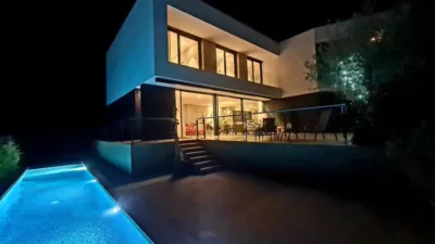 Villa on Carrer de Vicenç Bou photo 13