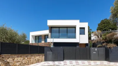 Villa on Carrer de Vicenç Bou photo 18