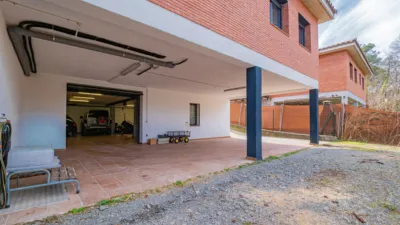 House on Serrat de La Rodonella Street photo 26