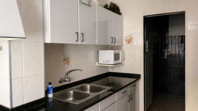 Apartment on Carrer de la Pau photo 5