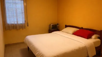 Apartment on Carrer de la Pau photo 4