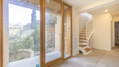 Single-family home on Carrer d'Orient photo 8