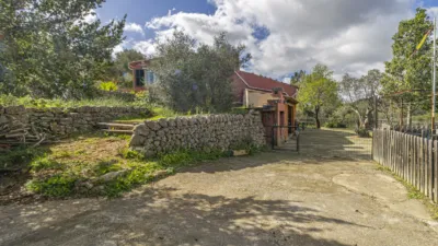 Rustic Finca in Sa Teulera photo 11