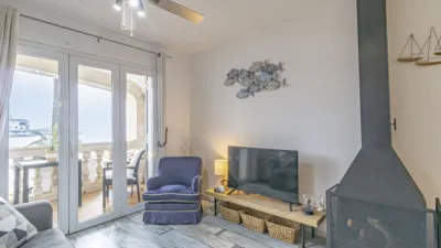 Apartment on Carrer de Manila photo 5