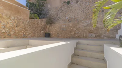 House on Carrer d'Orient photo 7