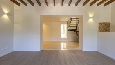 House on Carrer d'Orient photo 13
