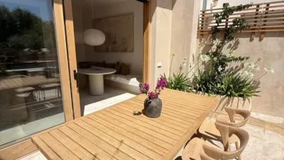 House on Carrer Pintat photo 2