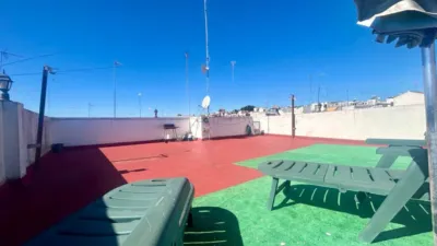 Casa adosada en venta en Mairena del Alcor, Mairena del Alcor de 175.000 €