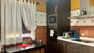 Casa adosada en venta en Mairena del Alcor, Mairena del Alcor de 175.000 €