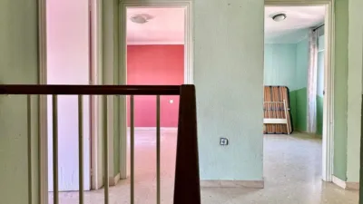 Casa adosada en venta en Venta del Sol, Mairena del Alcor de 135.000 €