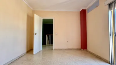 Casa adosada en venta en Venta del Sol, Mairena del Alcor de 135.000 €