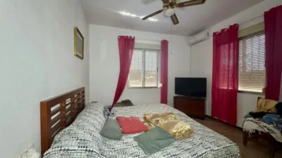 Chalet rústico en venta en Extrarradio, Mairena del Alcor de 240.000 €