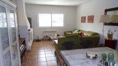 House on Calle Riureda de Can Roig, No. 1 photo 3