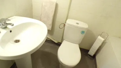 Casa en venta en Carrer Rovelló, 1, cerca de Carrer del Riu Segre, Maçanet de la Selva de 325.000 €