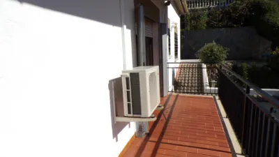 Casa en venta en Carrer Rovelló, 1, cerca de Carrer del Riu Segre, Maçanet de la Selva de 325.000 €