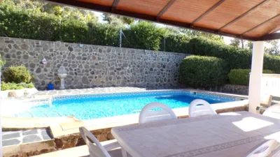 Casa en venta en Carrer Rovelló, 1, cerca de Carrer del Riu Segre, Maçanet de la Selva de 325.000 €