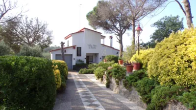 House on Carrer de Breda, 1 photo 3