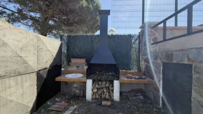 Casa en venta en Carrer del Consell de Cent, 1, Urbanitzacions Niàgara Parc-Àgora Parc-Roca-Rossa (Tordera) de 325.000 €