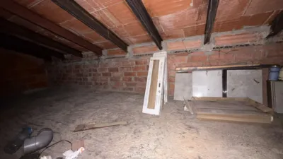 Casa en venta en Carrer del Consell de Cent, 1, Urbanitzacions Niàgara Parc-Àgora Parc-Roca-Rossa (Tordera) de 325.000 €